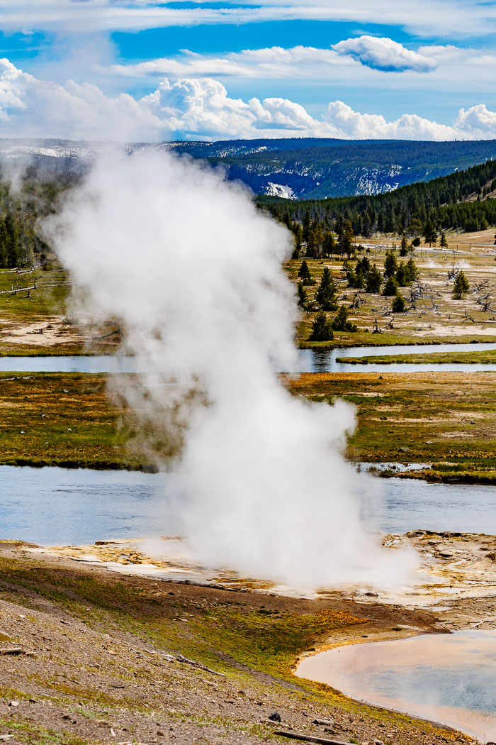 Yellowstone Hydrothermal Features