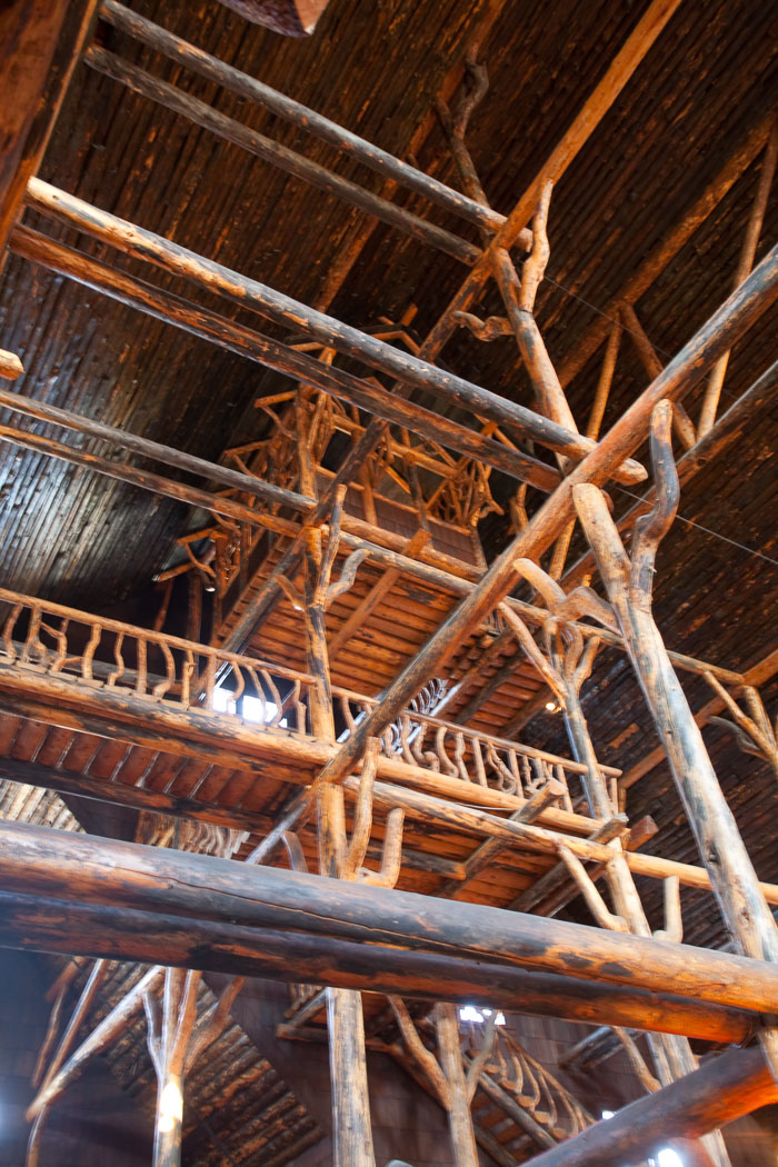 Yellowstone - Old Faithful Inn