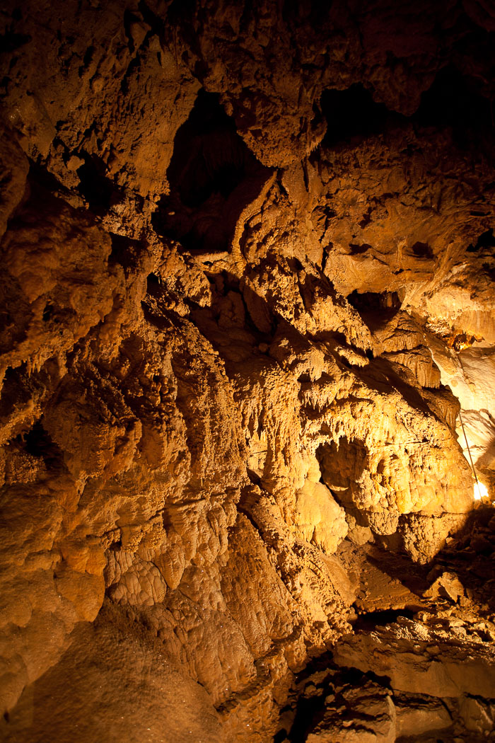Lake Shasta Caverns