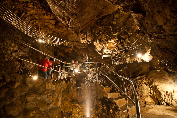 Lake Shasta Caverns
