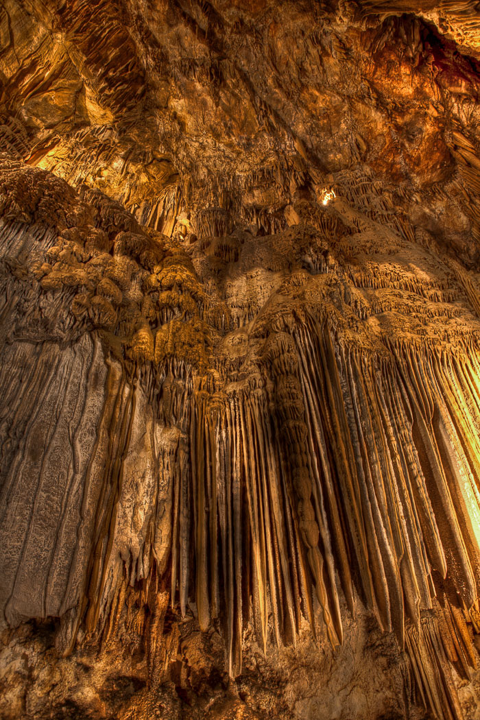 Lake Shasta Caverns