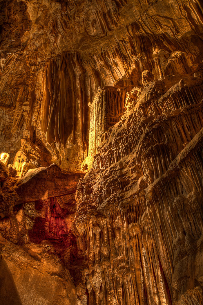 Lake Shasta Caverns