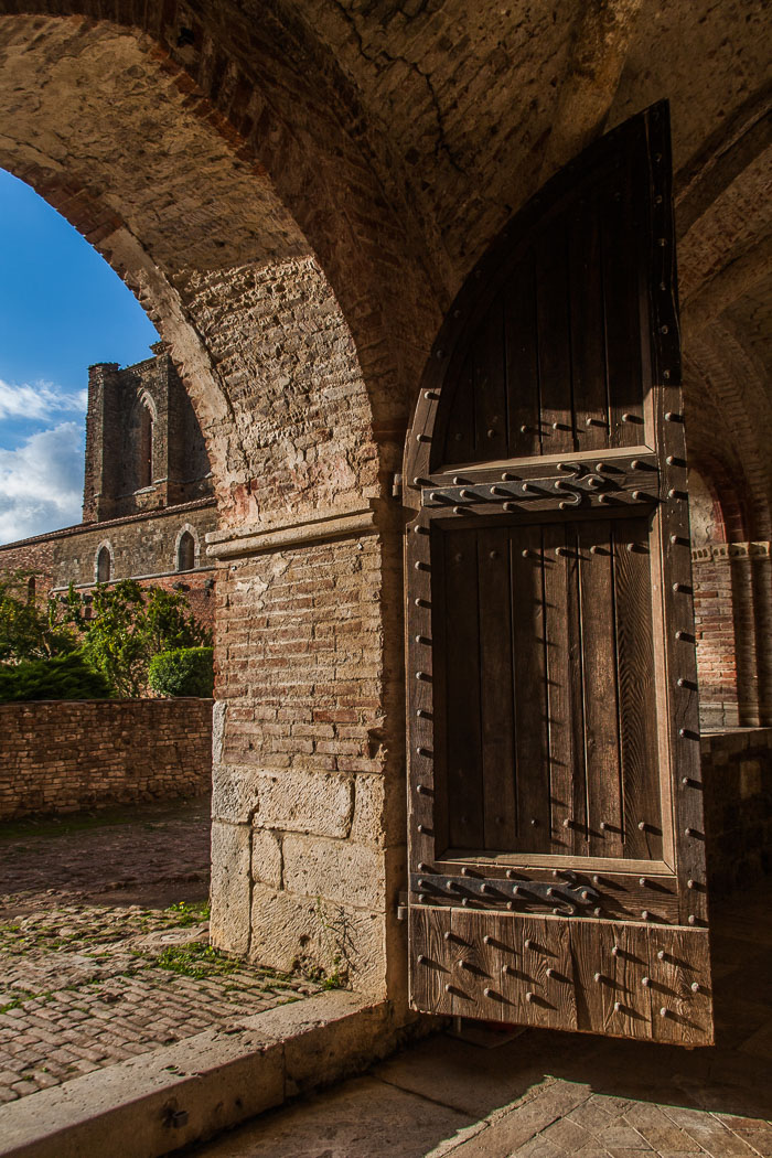 San Galgano Abbey and the hermitage of Montesiepi San Galgano Abbey and the hermitage of Montesiepi