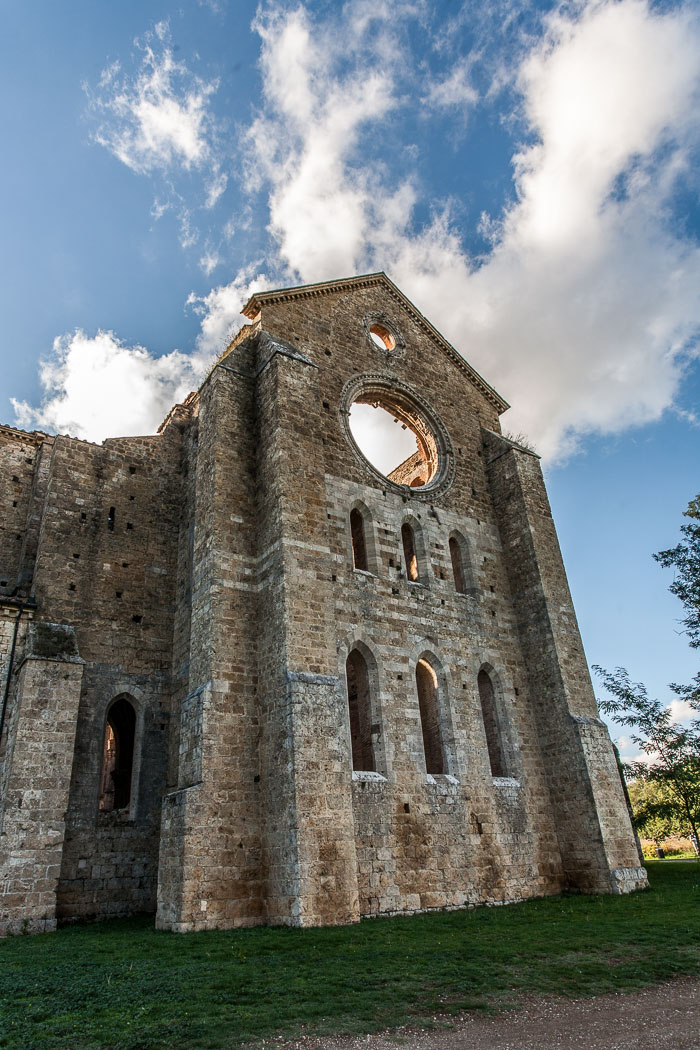 San Galgano Abbey and the hermitage of Montesiepi