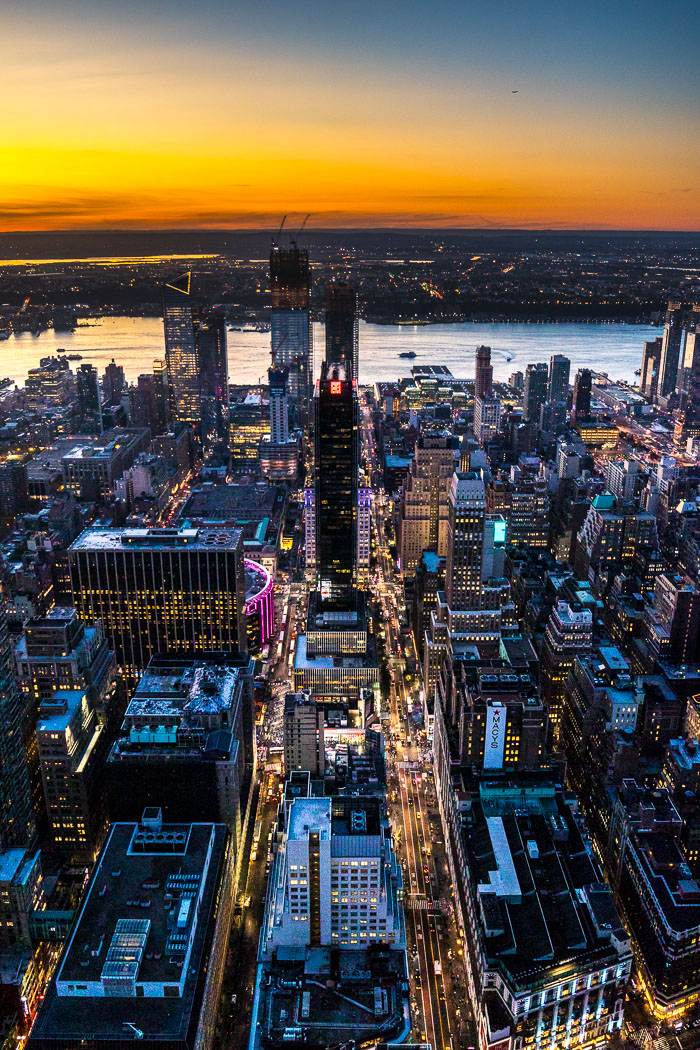  New York frum Dusk to Dawn