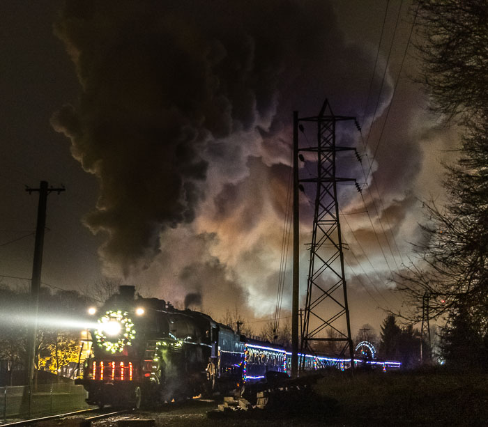 Oregon Heritage Rail Center -  Holiday Express