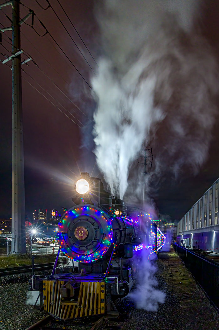 Oregon Heritage Rail Center -  Holiday Express