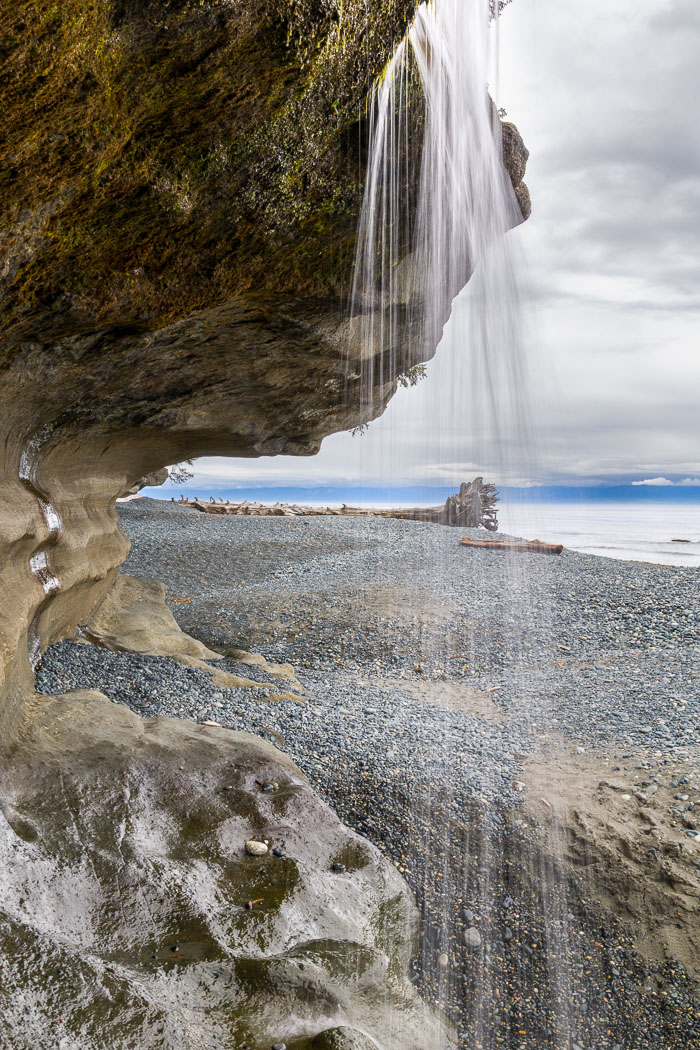Juan de Fuca Provincial Park & Port Rernfrew